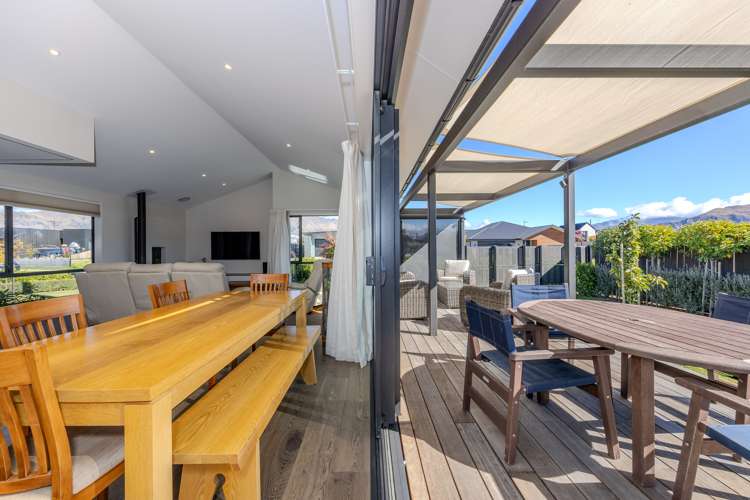 26 Pounamu Avenue Albert Town_6