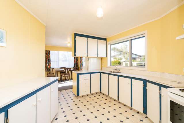 11 Philip Street Avenal_2