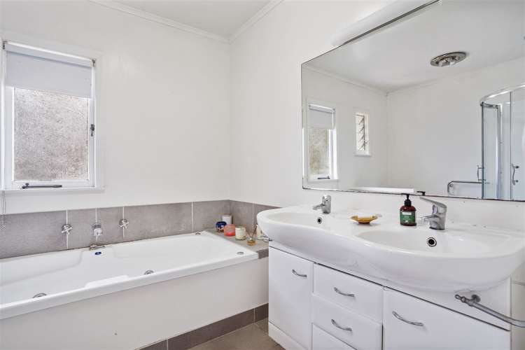 279 Titirangi Road Titirangi_14