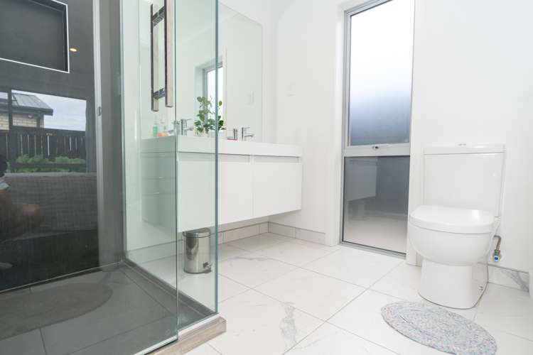 521 Webb Drive Chartwell_13