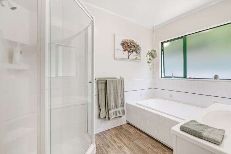 8 Coralsea Way Arkles Bay_19