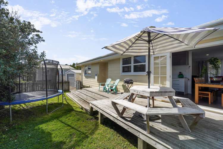 24A Simpson Road Papamoa Beach_1