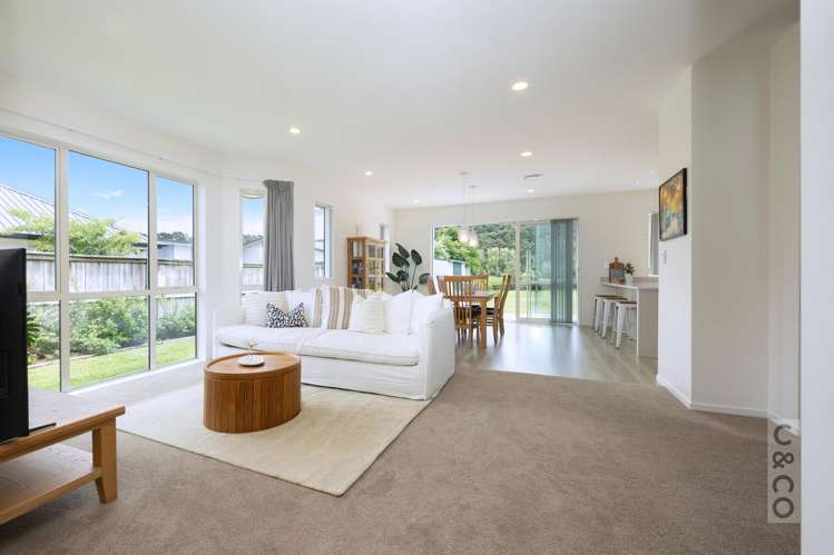 16 Fruitlands Road_2