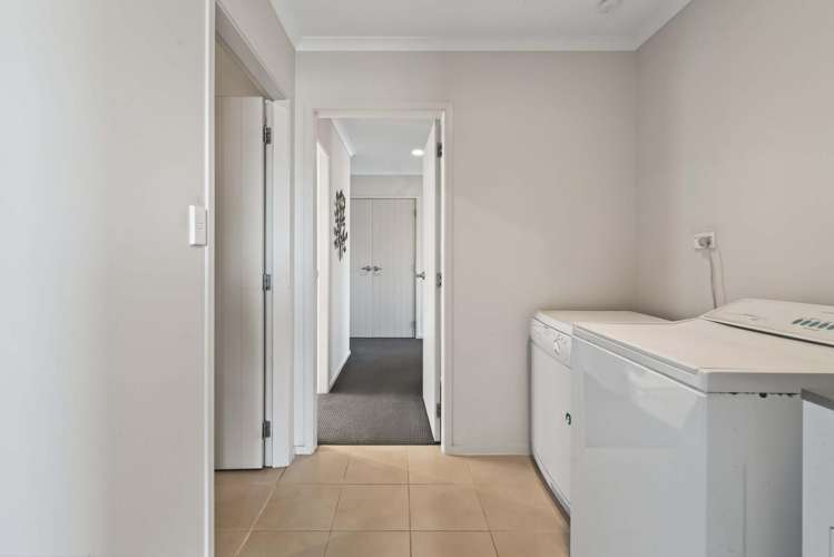 1 Monticello Key Papamoa_19