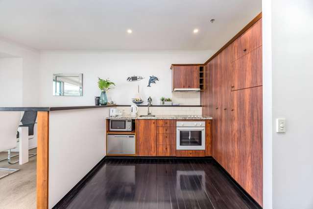 24/137 Quay St - 4 Weeks Free Rent! 10015_4