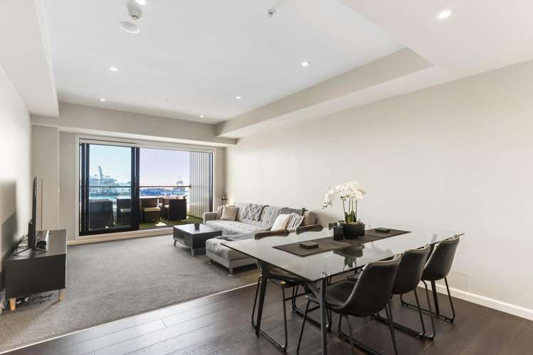 1208/47 Beach Road Auckland Central_3