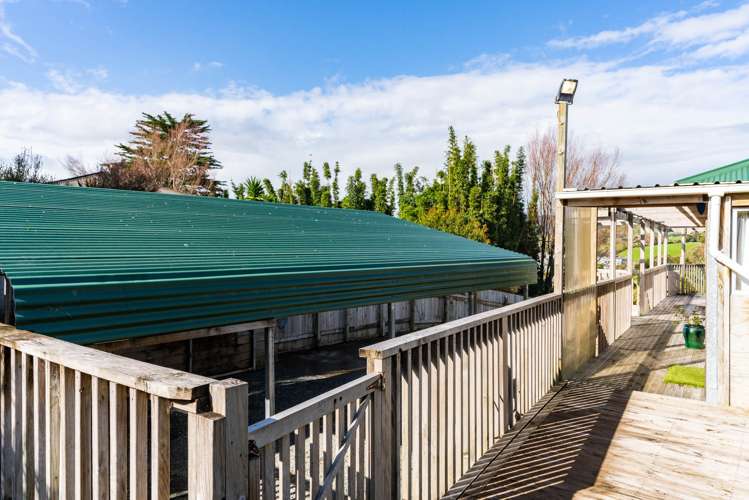 8 Montaine Place Maungaturoto_22