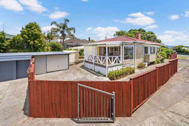 1/28 Pleasant Road Glen Eden_5