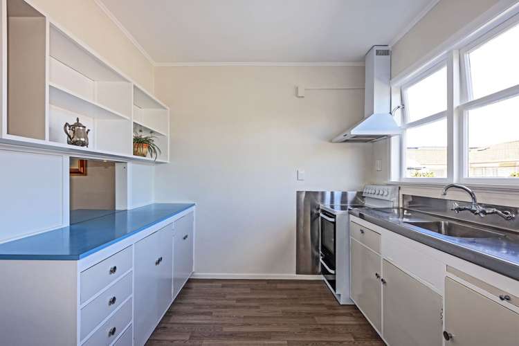 310 Lyndon Road West Hastings Central_2