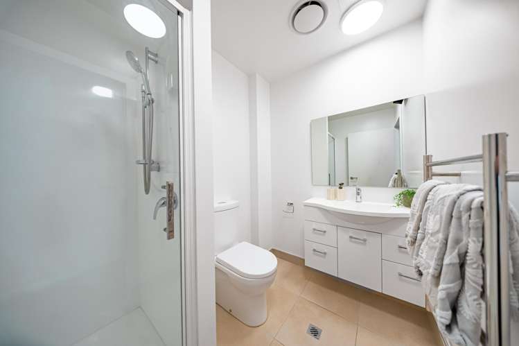 2/69 Suva Street Upper Riccarton_17