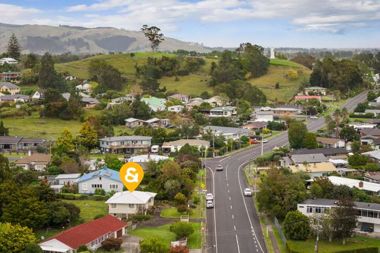 5 Thames Road Paeroa_20