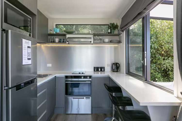 24 Brunette Drive Acacia Bay_5