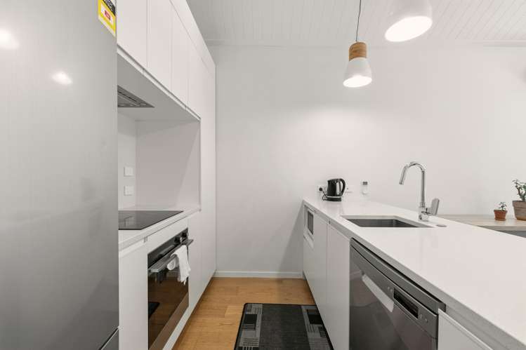 7/39 Cherry Blossom Avenue_4