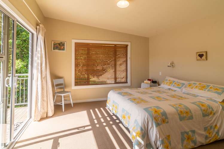 16 Quail Crescent Takamatua_12