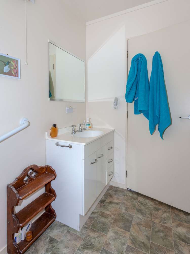 21 Campbell Close Whangamata_8