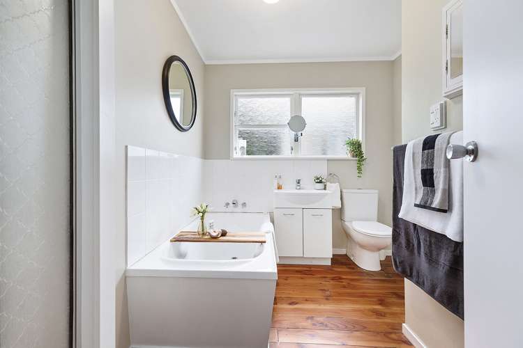 126a Miramar Avenue Miramar_12