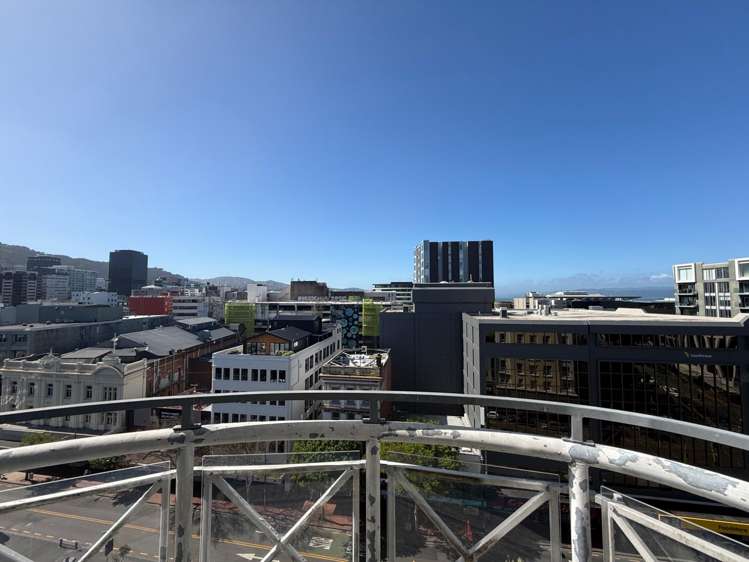 8A/15 Dixon Street Te Aro_1