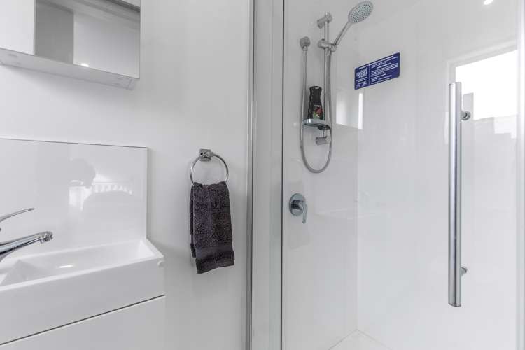 109 Gladstone Terrace Gladstone_16