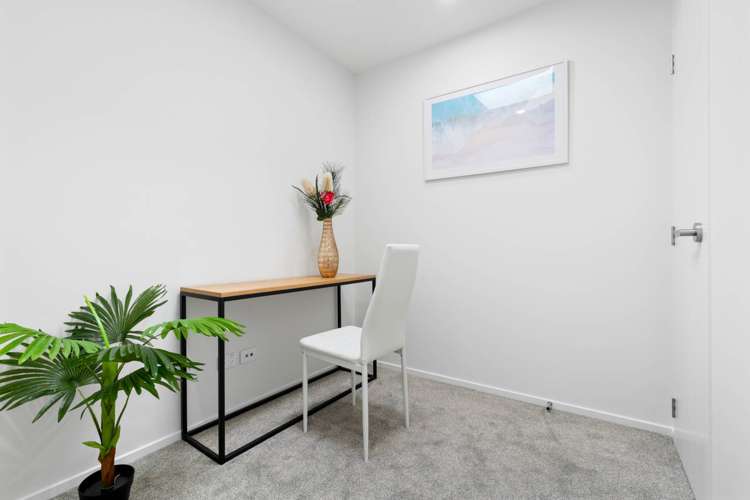2/2 Flaunty Place West Harbour_11