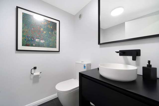 19 Hollywood Avenue Titirangi_3