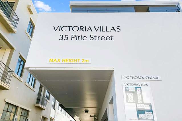 35/35 Pirie Street Mount Victoria_3