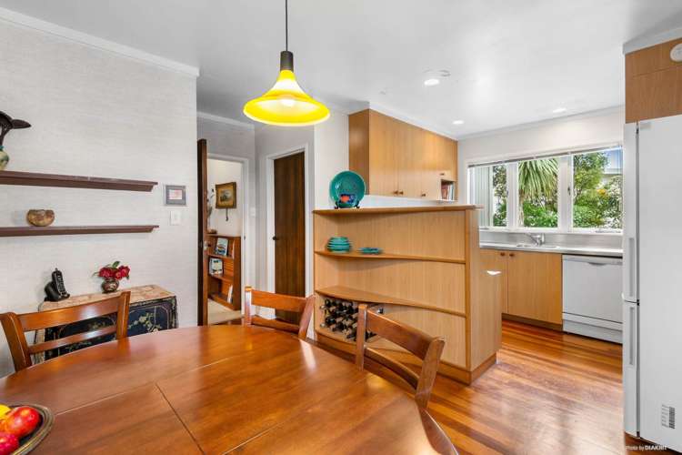 42 Seaview Avenue Northcote_5