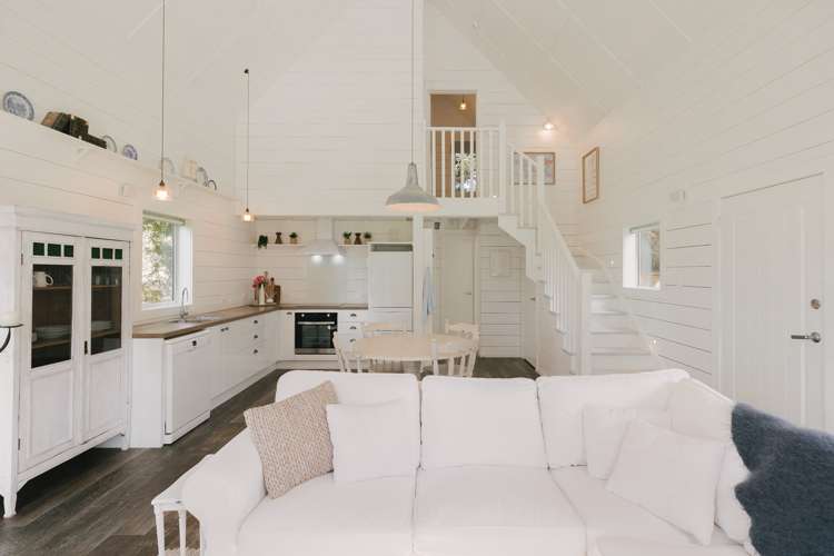 216 Rowes Road Hunterville_11