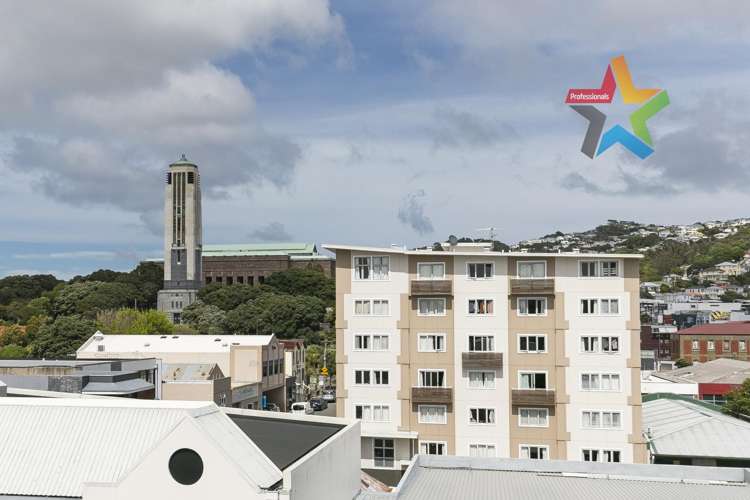 106/20 Martin Square Te Aro_11