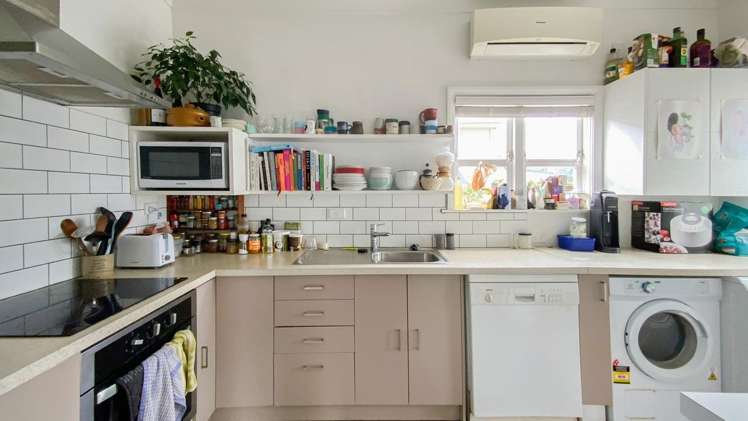 37 Chilka Street Berhampore_1