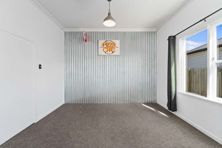 32 Baker Street Caversham_6