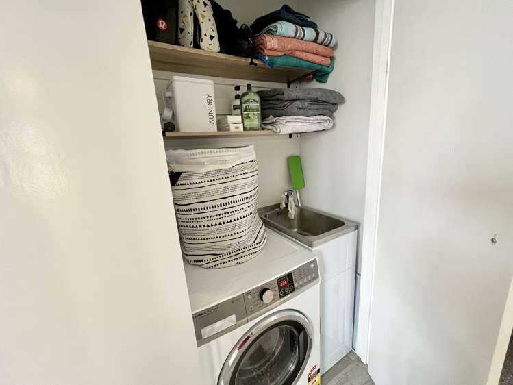 42 Lowe Street Avenal_12