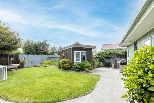 18 Robinson Crescent Tamatea_2