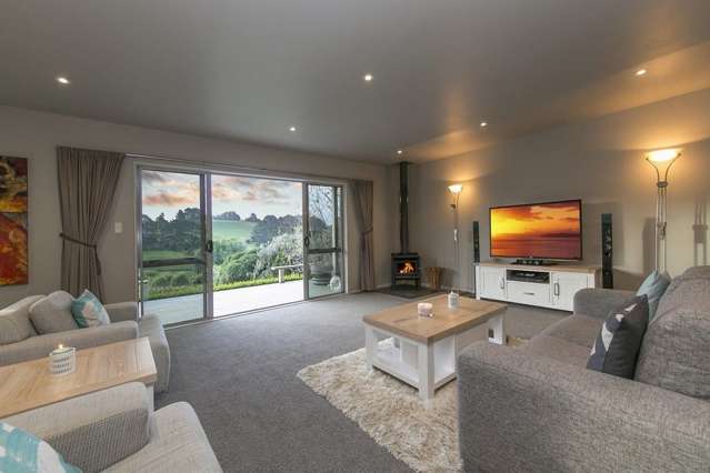 294 Taiapa Road Muriwai_2