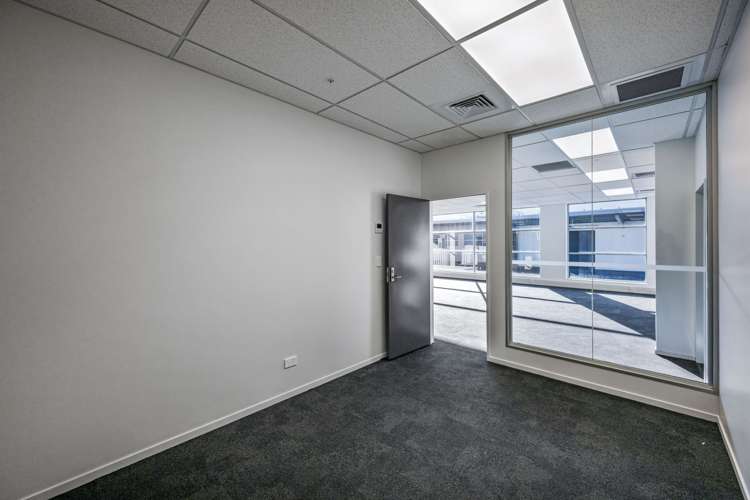 F/373 Neilson Street Penrose_9