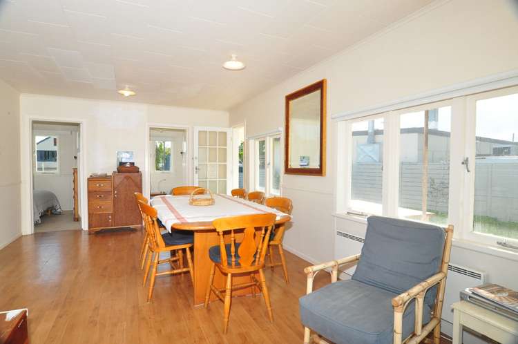 330 Ocean Road Whangamata_9