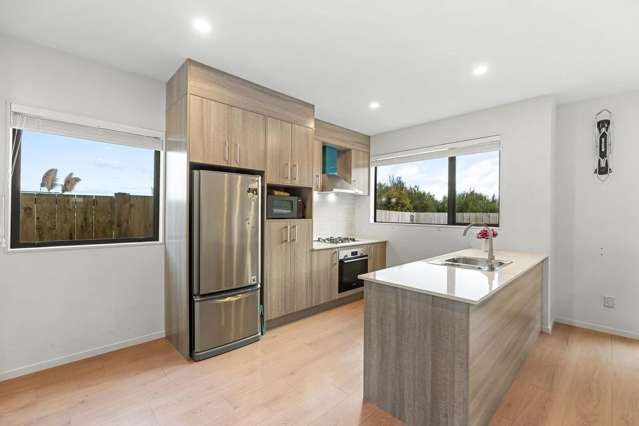 77 John Gray Street Papakura_3