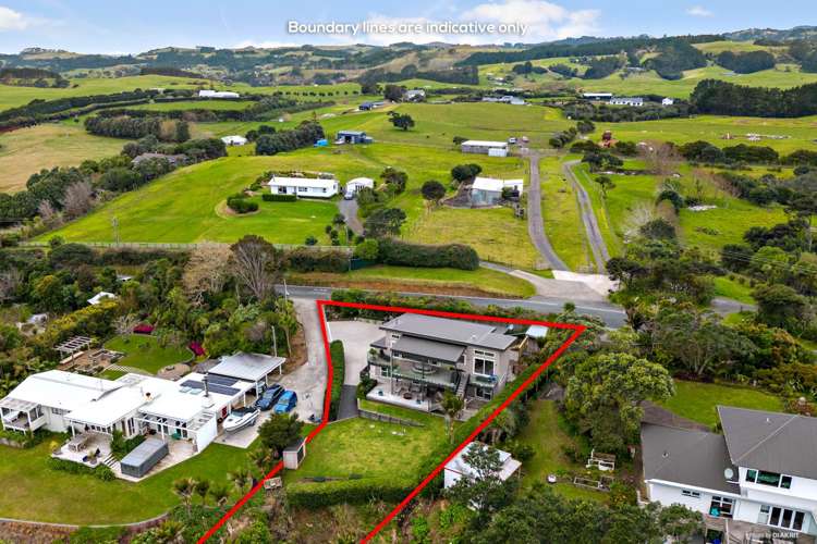 93 Oaia Road Muriwai_5
