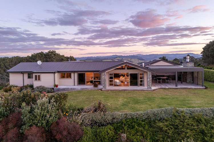 97 Orchard Road Hahei_31