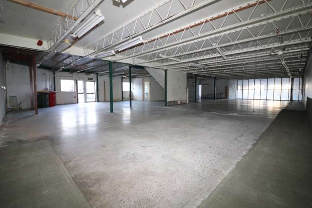 Unit 1/14 Westech Place Kelston_3