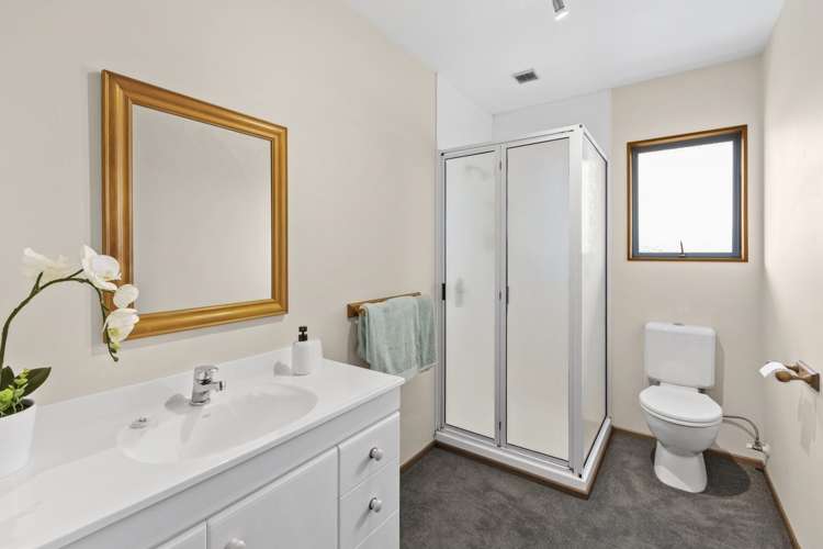 8 Taylor Place Merrilands_14