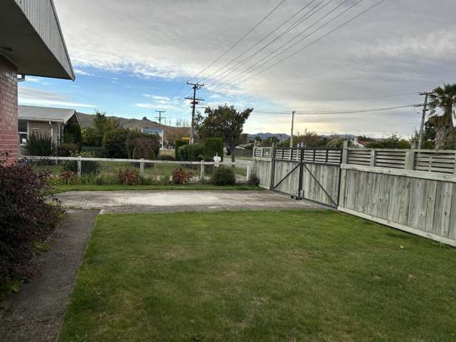 1/2 Newbourne Crescent Redwoodtown_2