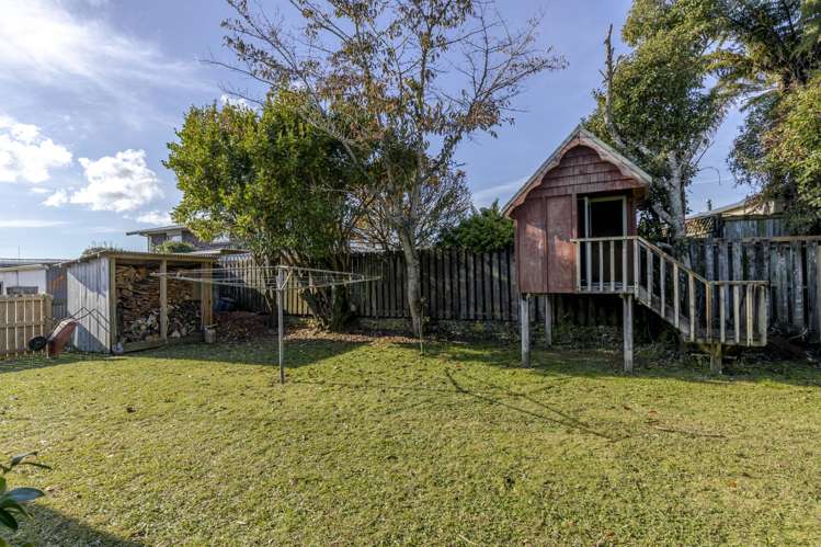 5 Tainui Terrace Inglewood_11