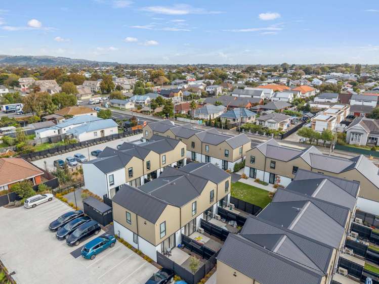 2/102 Ruskin Street Addington_16