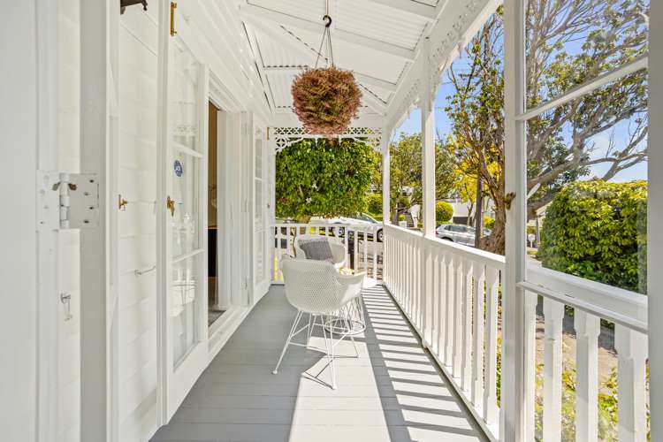 150 Calliope Road Stanley Point_9