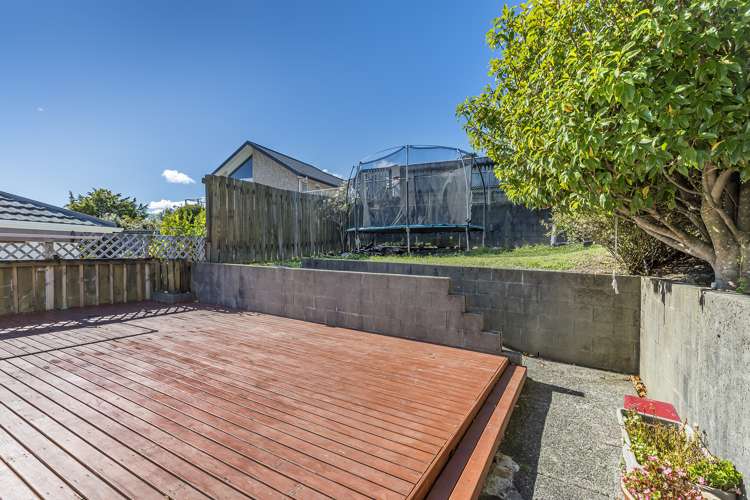 93 Taylor Terrace Tawa_17