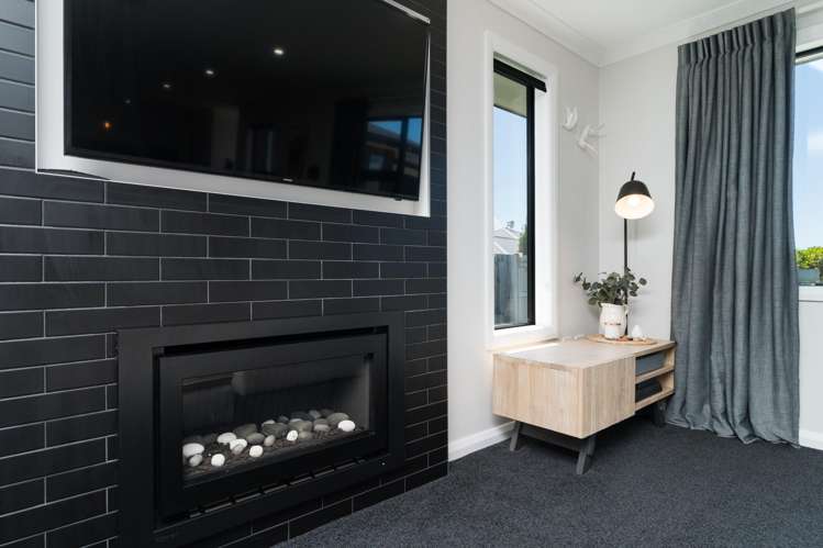 19 Coutts Way Fitzherbert_11