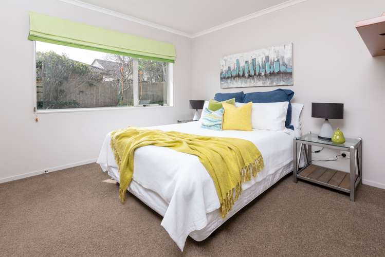 18 Lissleton Drive East Tamaki_13