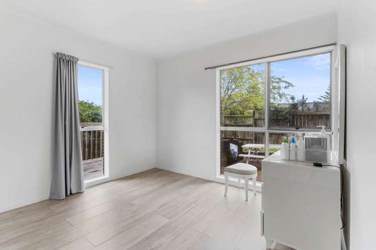 35 Coniston Avenue Te Atatu South_5