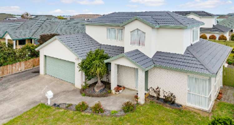 1/19 Ambleside Drive_0