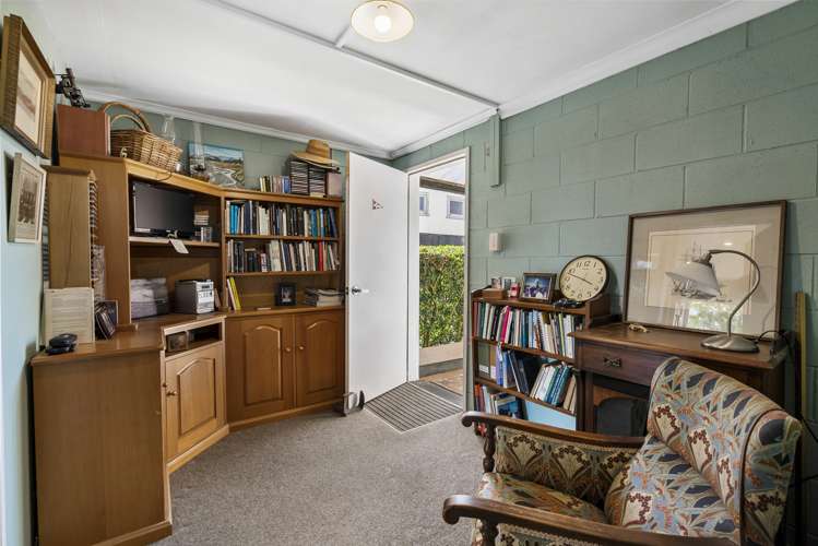 34a Ripon Crescent Meadowbank_13